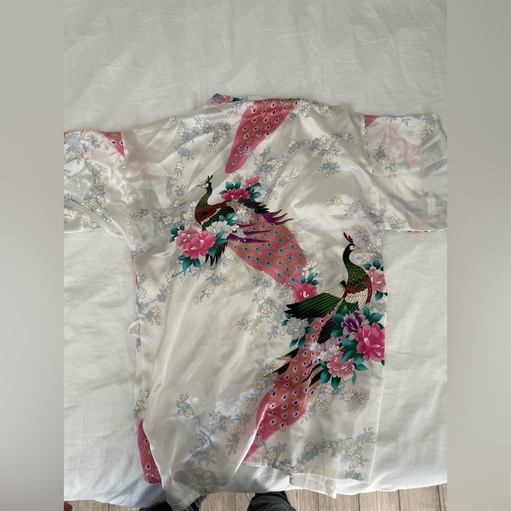 Satin robe - Picture 2 of 2